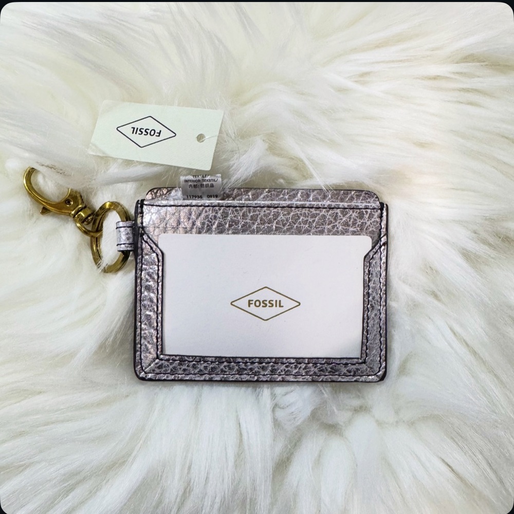 NWT Fossil Lee Card Case